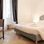 The Best Rent - Elegant Five-Bedrooms Apartment Near Colosseo